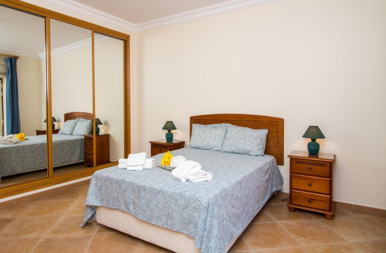 Oura Sunrise III Apartment - Sea View & Oura Beach & Top Location البوفيرا المظهر الخارجي الصورة